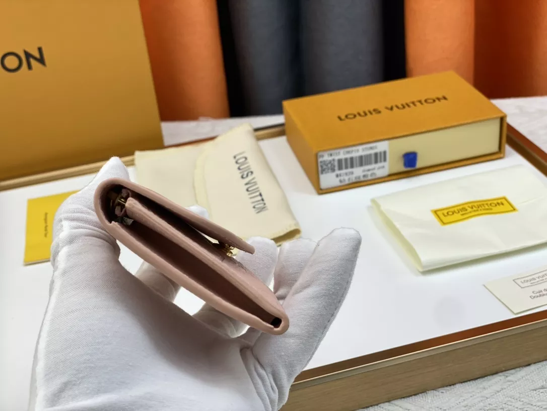 Louis Vuitton LV Card Case Fashionable 1226 - Image 5