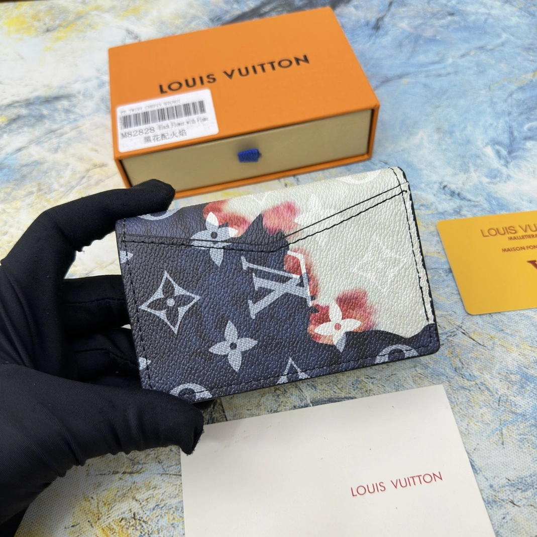 Louis Vuitton LV Card Case For Unisex ModernLook 8548