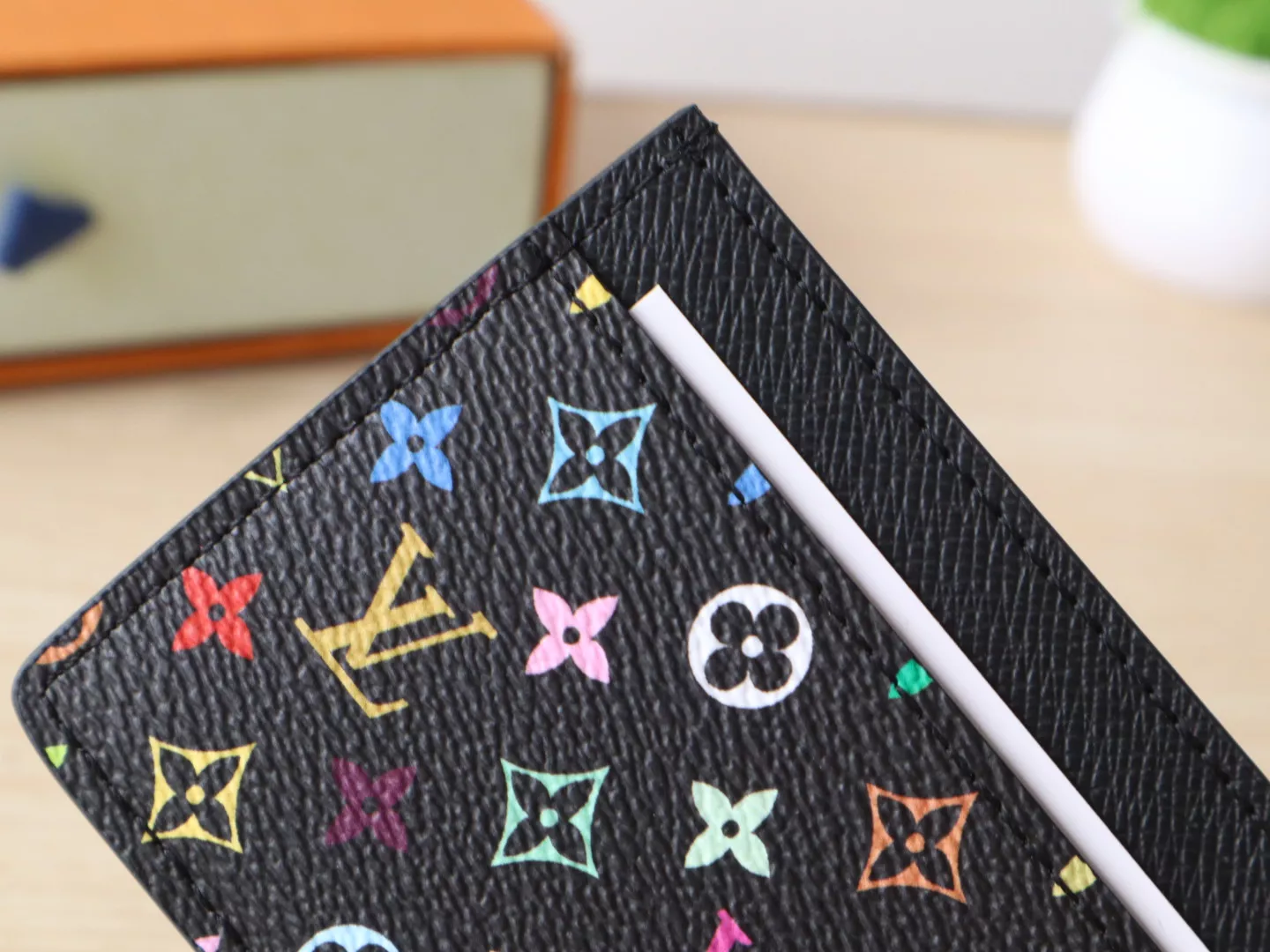 Louis Vuitton LV Card Case For Women Comfortable 4783 - Image 4