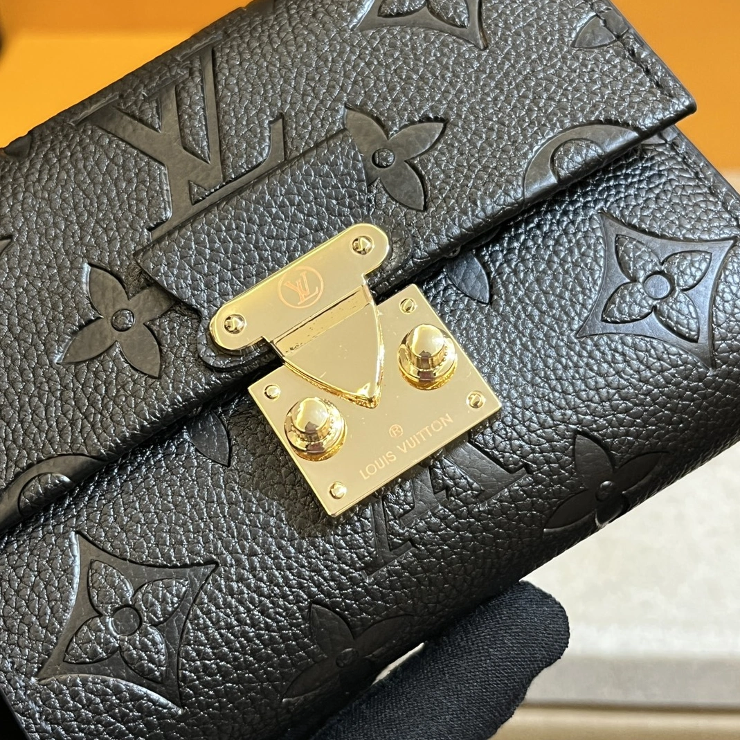 Louis Vuitton LV Card Case For Women StreetReady 1419 - Image 6