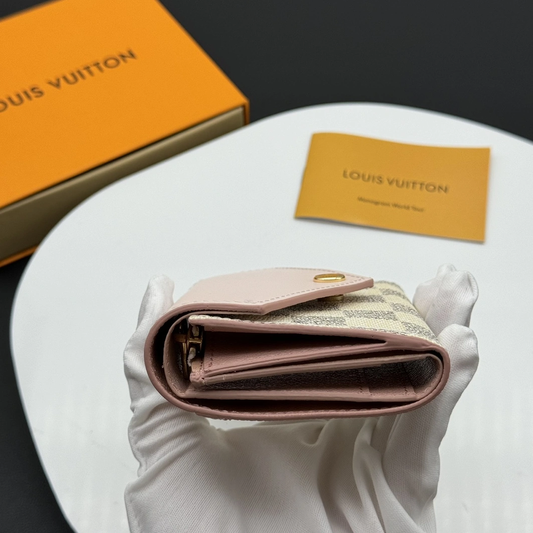 Louis Vuitton LV Card Case For Women Vibrant 8130 - Image 7