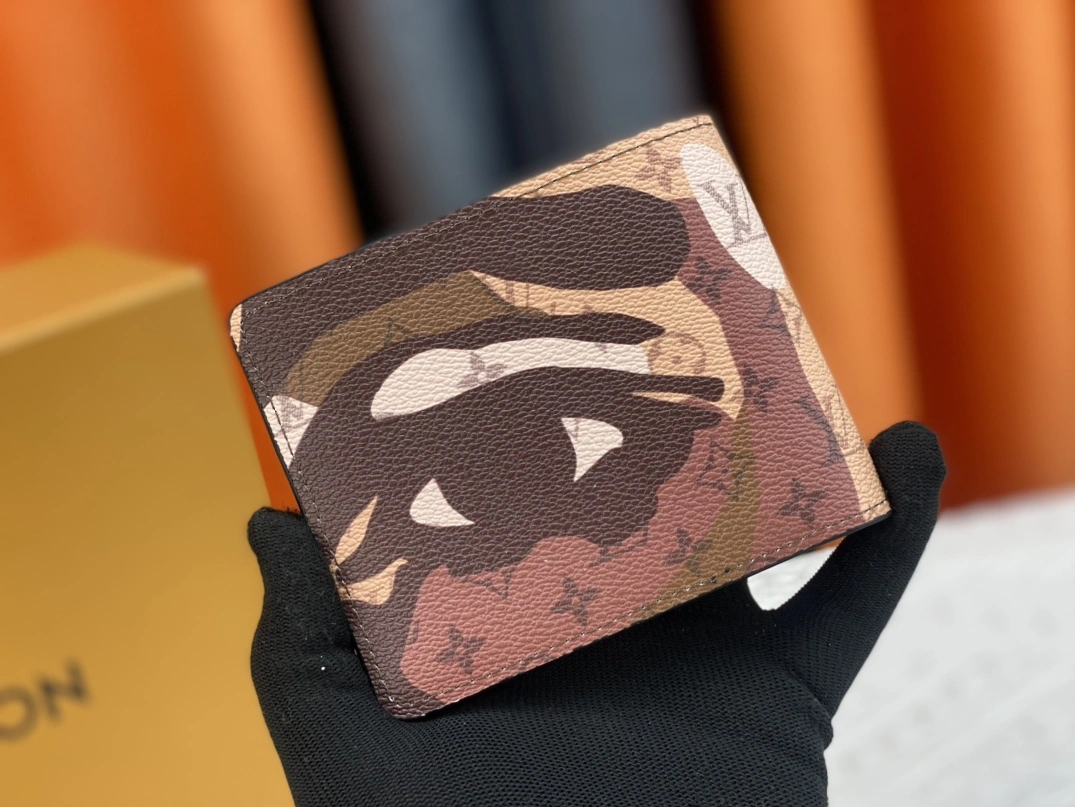 Louis Vuitton LV Wallets For Unisex Unique 742
