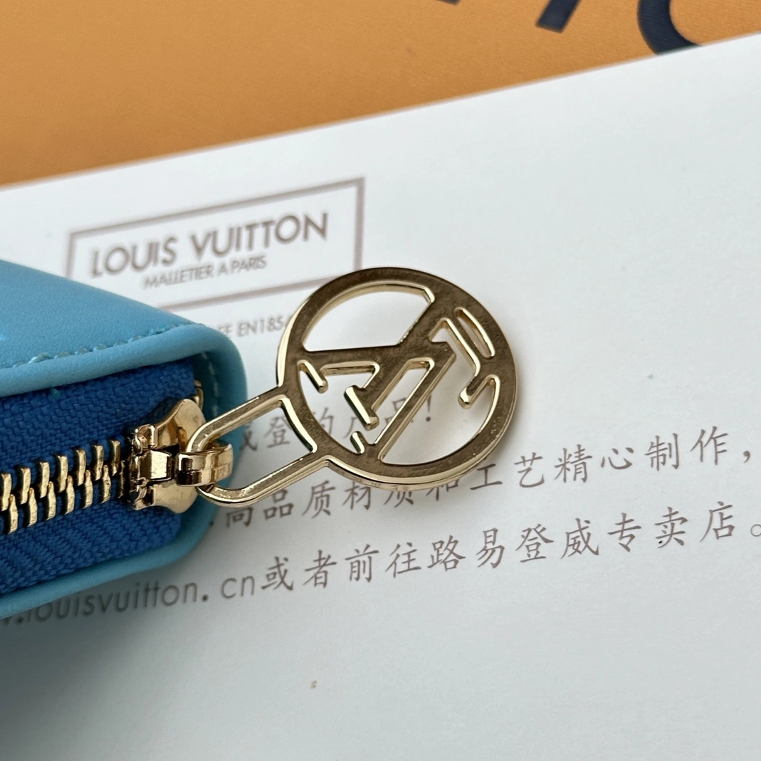 Louis Vuitton LV Wallets For Women ModernLook 7723 - Image 4