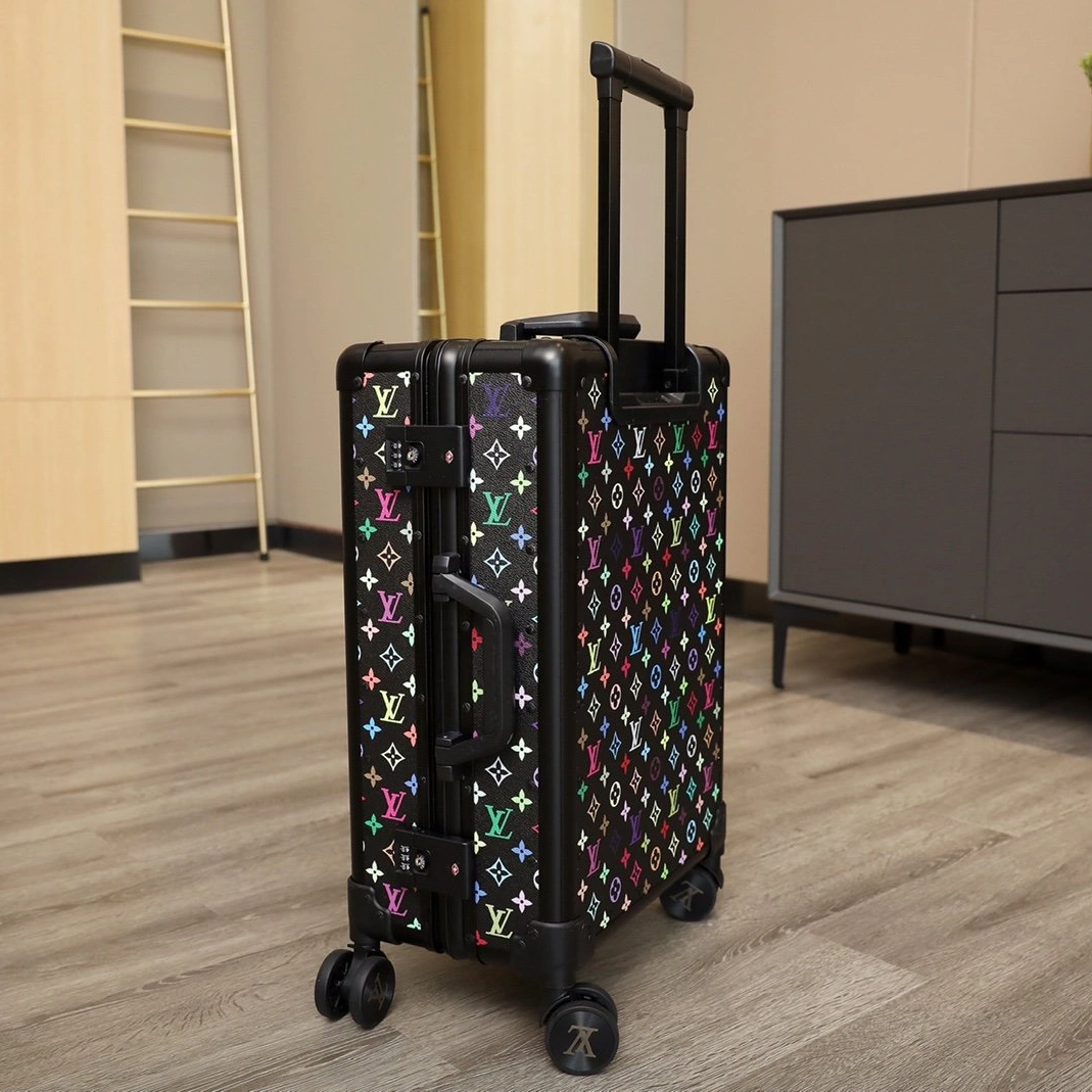 Louis Vuitton Luggage Modern 4481 - Image 3