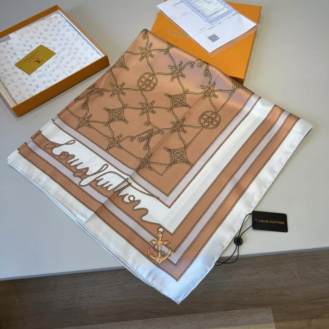 Louis Vuitton Silk Squares Efficient 7982