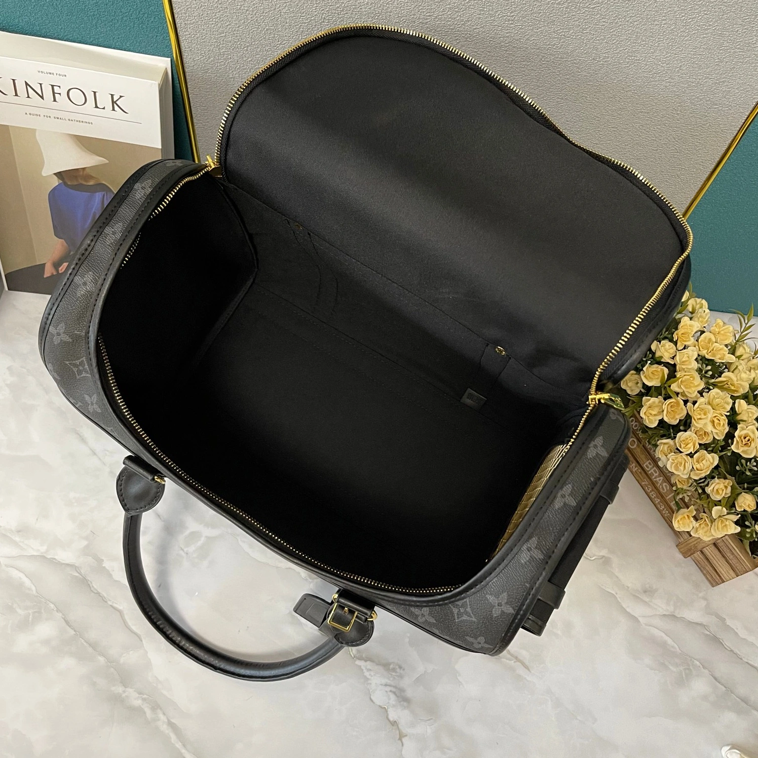 Louis Vuitton Travel Bags For Pets Trendsetting 6307 - Image 8