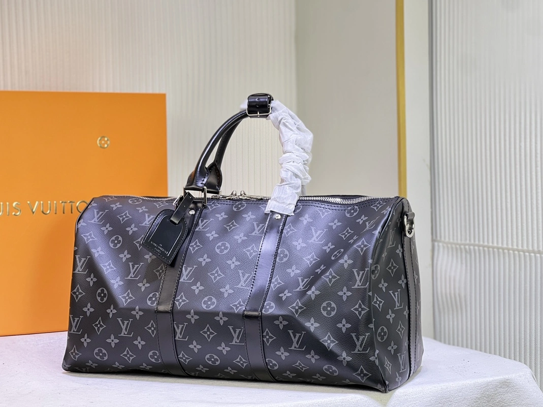 Louis Vuitton Travel Bags For Unisex Comfortable 7235 - Image 3