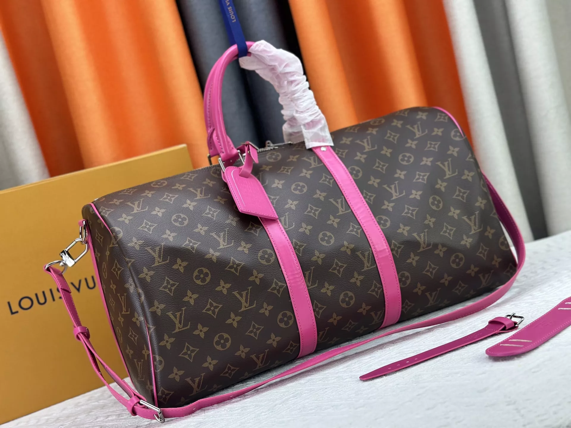 Louis Vuitton Travel Bags Lightweight 8665