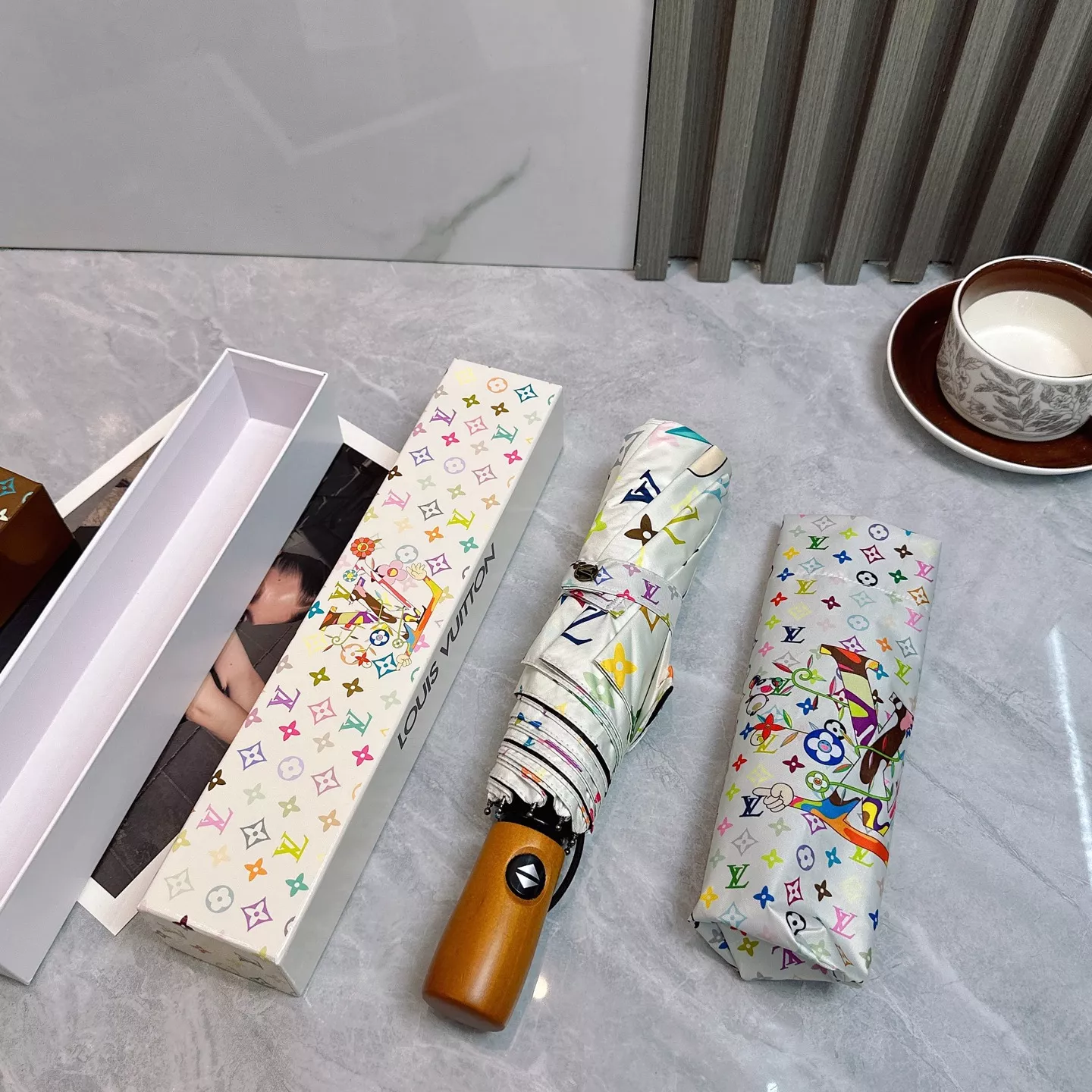 Louis Vuitton Umbrellas Sleek 2416 - Image 7