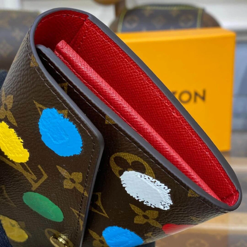 Zipped co Louis Vuitton x Yayoi Kusama Sarah Wallet - Image 5
