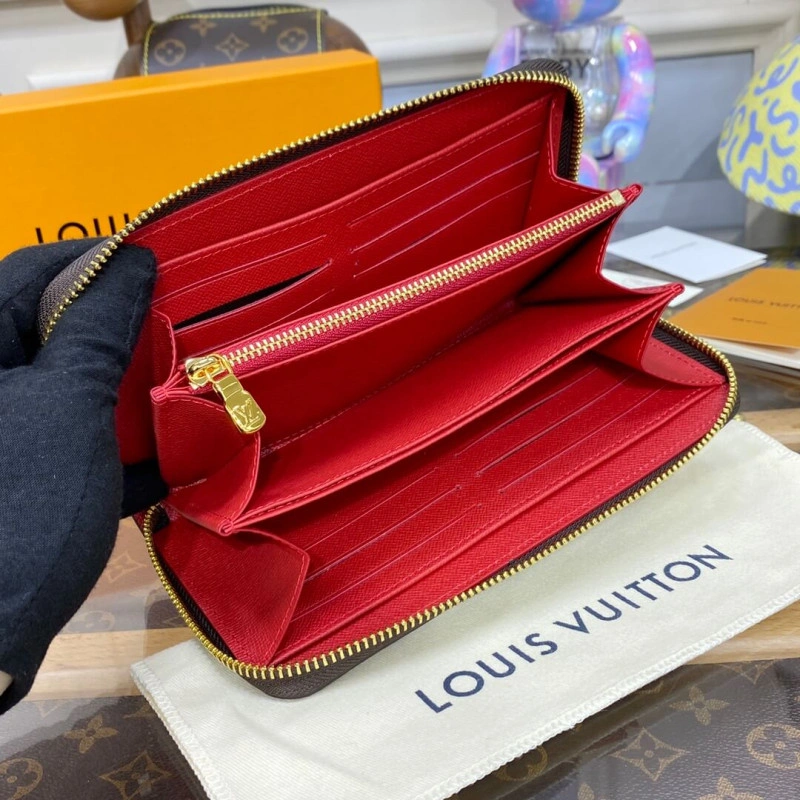 19.5 x 10 Louis Vuitton x Yayoi Kusama Zippy Wallet - Image 10