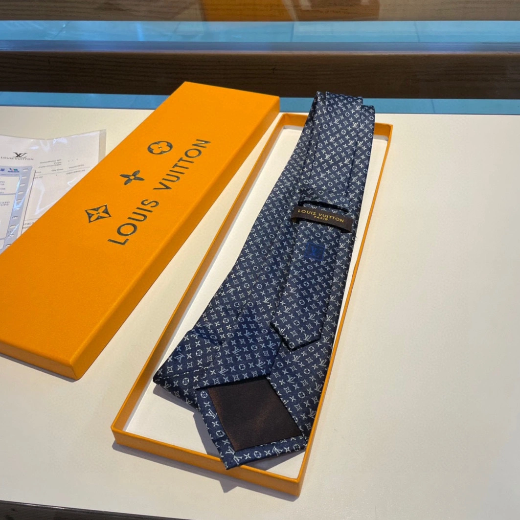 Minimalist 3125 Louis Vuitton LV Necktie For Men - Image 3