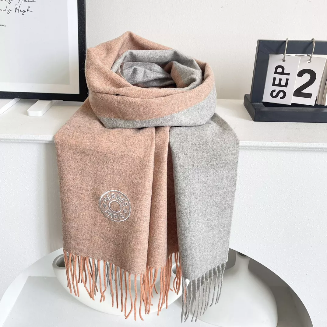 Modern 1007 Hermes Scarf For Women - Image 4