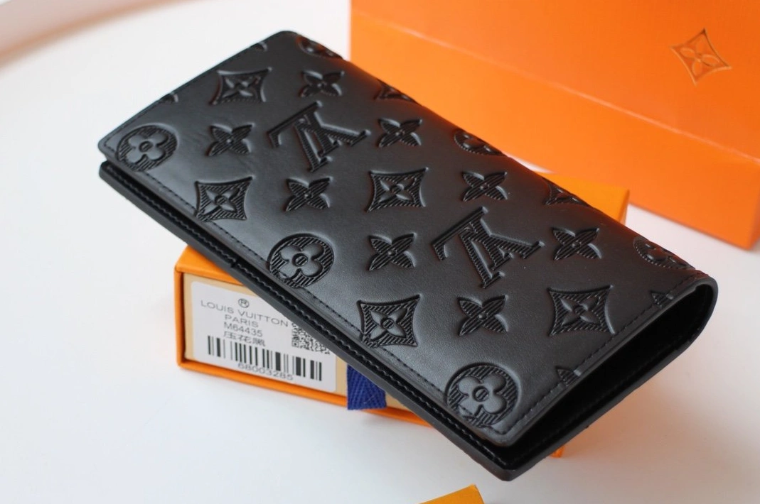 Modern 2399 Louis Vuitton LV AAA Quality Wallets For Women - Image 3