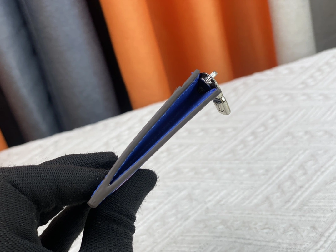 Modern 5746 Louis Vuitton LV Card Case For Women - Image 5