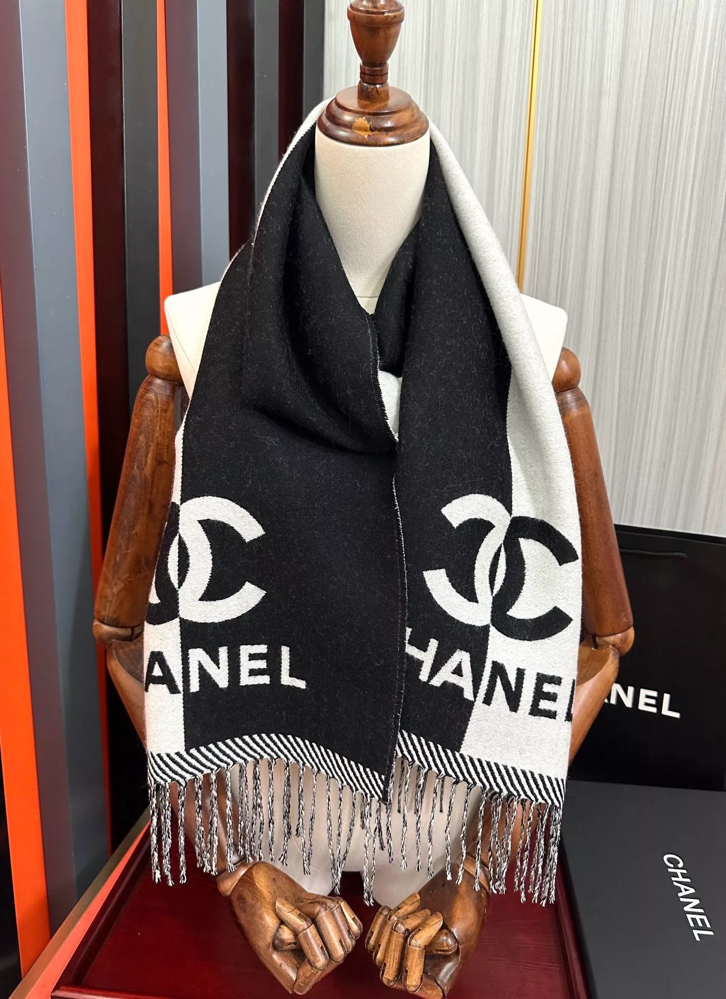 ModernLook 2976 Chanel Scarves For Women - Image 6