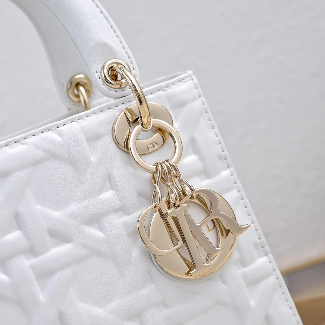 ModernLook 7035 Christian Dior AAA Quality Handbags For Women - Image 4