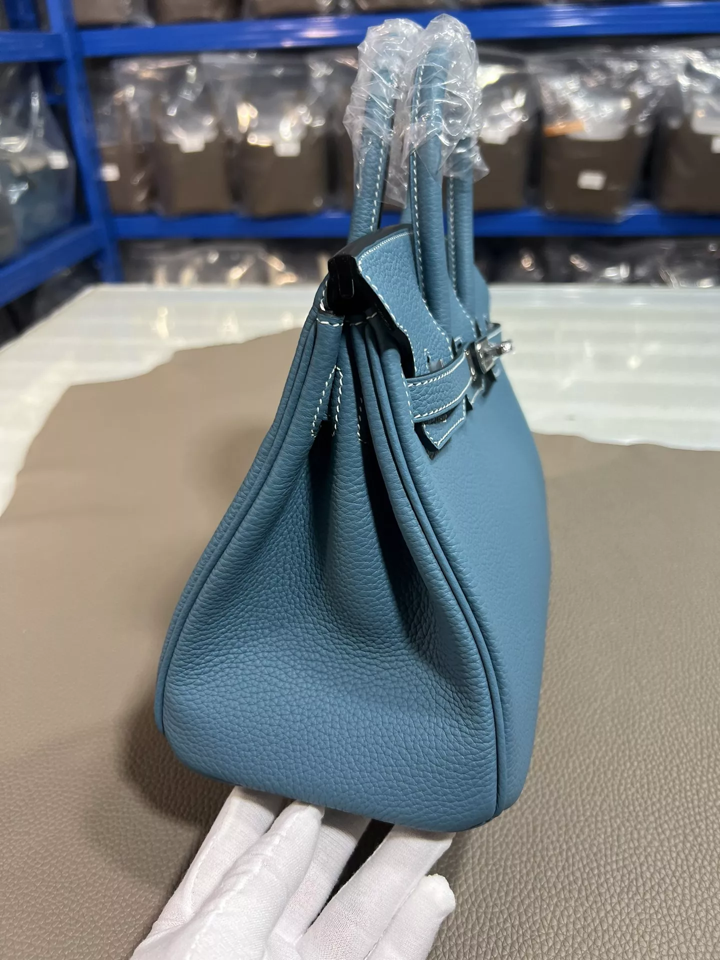 ModernLook 7817 Hermes AAA Quality Handbags - Image 4