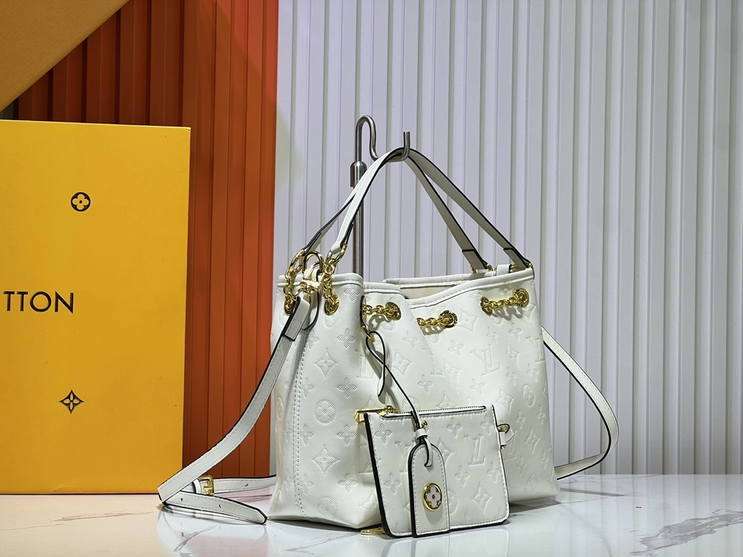 NewStyle 6262 Louis Vuitton AAA Quality Shoulder Bags For Women