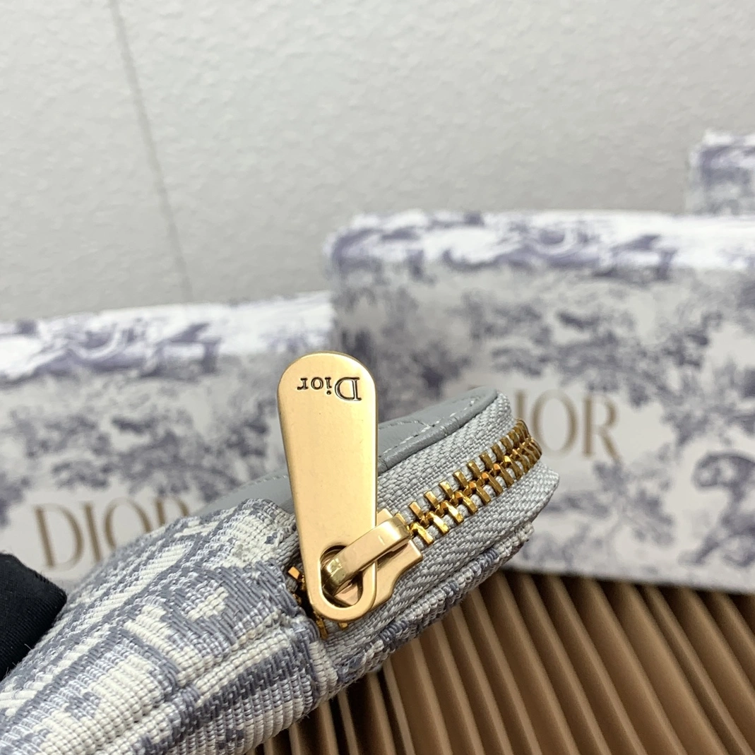 Popular 3582 Christian Dior Wallets - Image 5