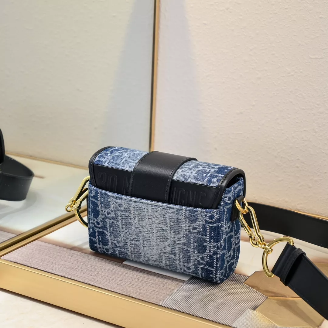 Popular 7418 Christian Dior AAA Quality Messenger Bags For Women - Image 3