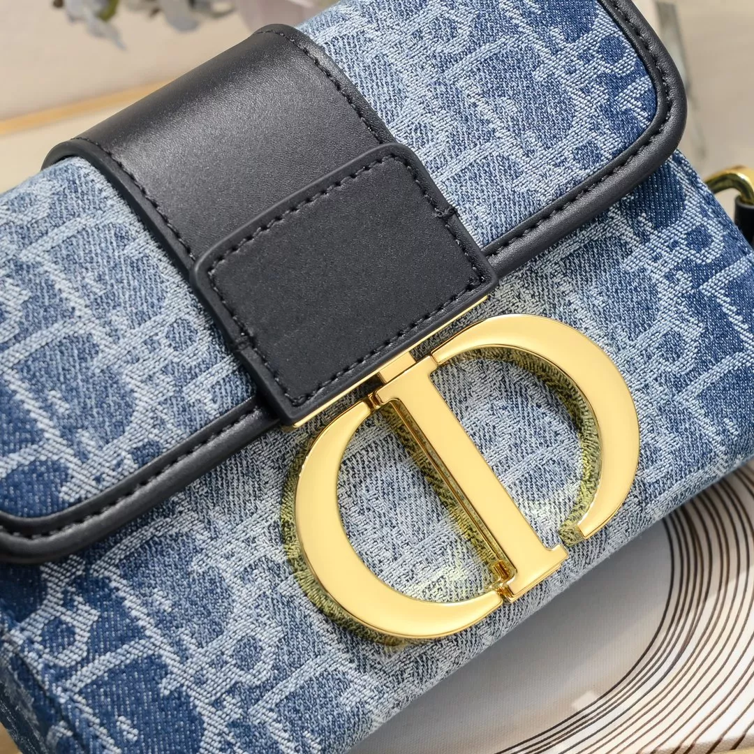 Popular 7418 Christian Dior AAA Quality Messenger Bags For Women - Image 4