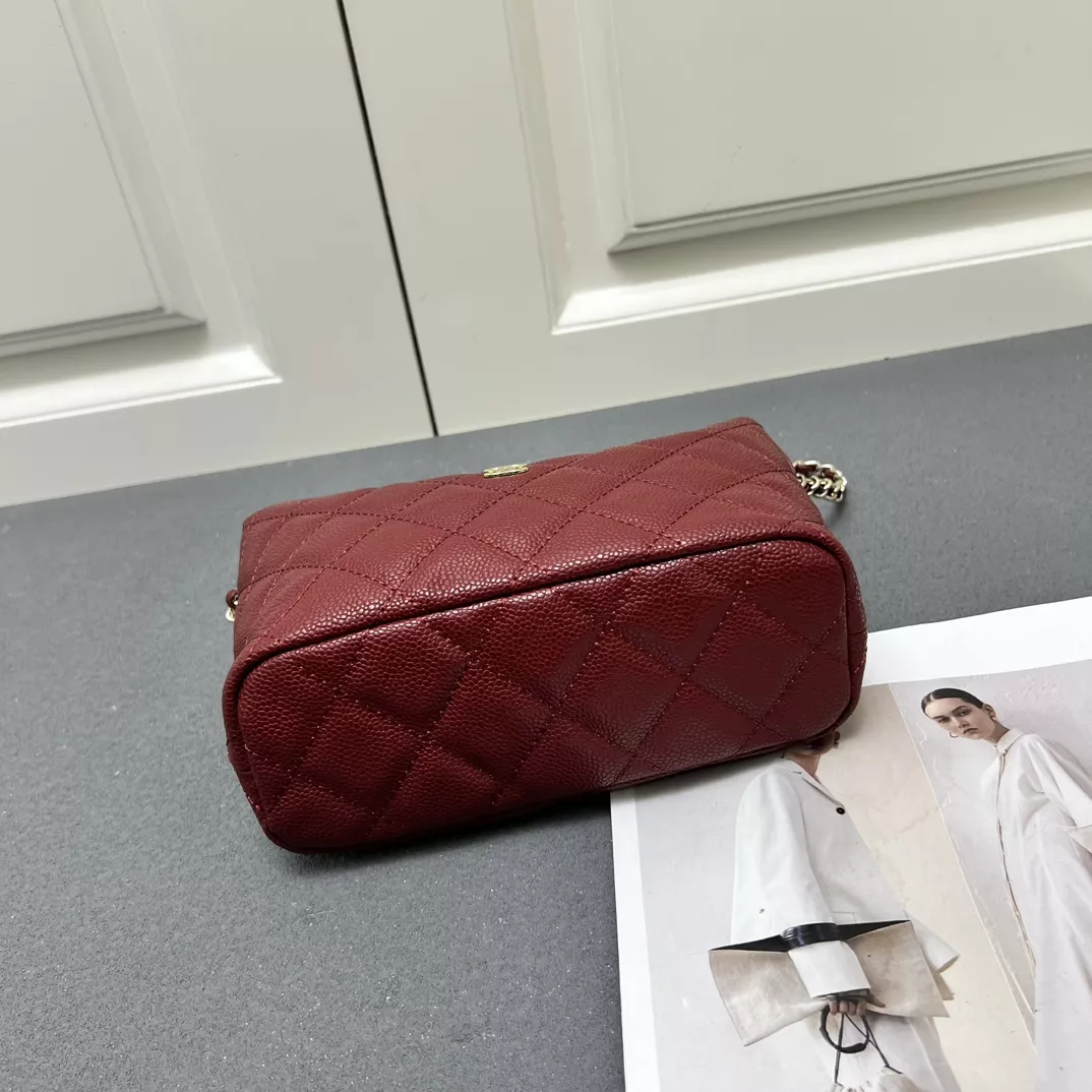 Popular 7612 Chanel AAA Quality Handbags For Women - Image 5