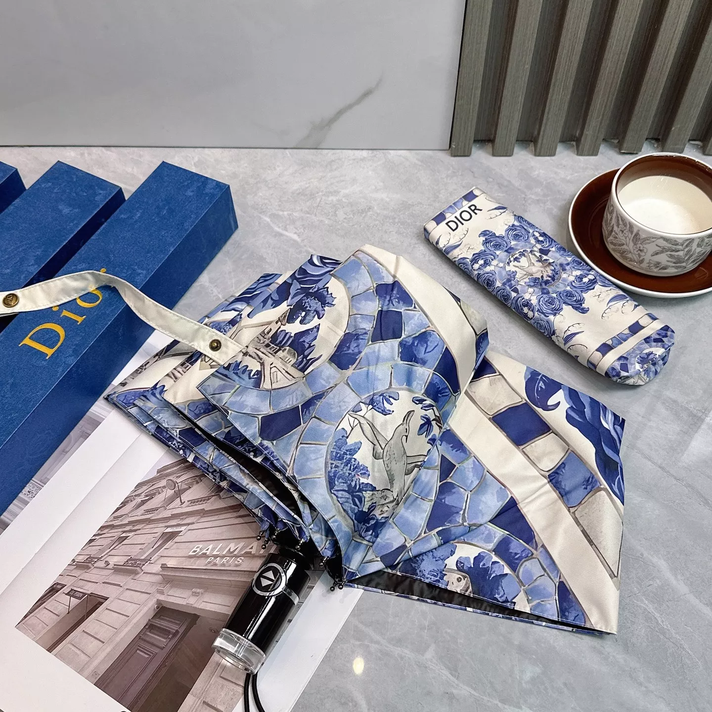 Practical 9187 Christian Dior Umbrellas - Image 3