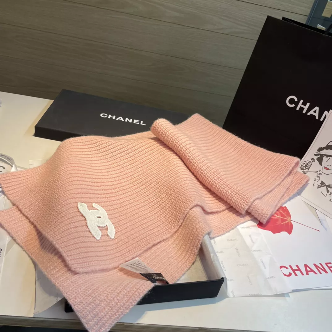 Reliable 9095 Chanel Scarves For Women