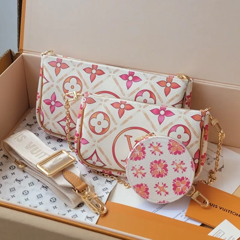 Sleek 9566 Louis Vuitton AAA Quality Messenger Bags For Women - Image 3