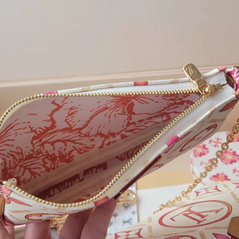 Sleek 9566 Louis Vuitton AAA Quality Messenger Bags For Women - Image 6