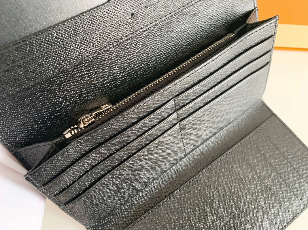 Sophisticated 1787 Louis Vuitton LV Wallets For Women - Image 6