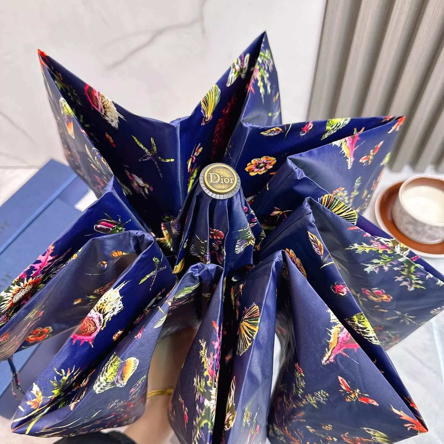 Sophisticated 6744 Christian Dior Umbrellas - Image 4