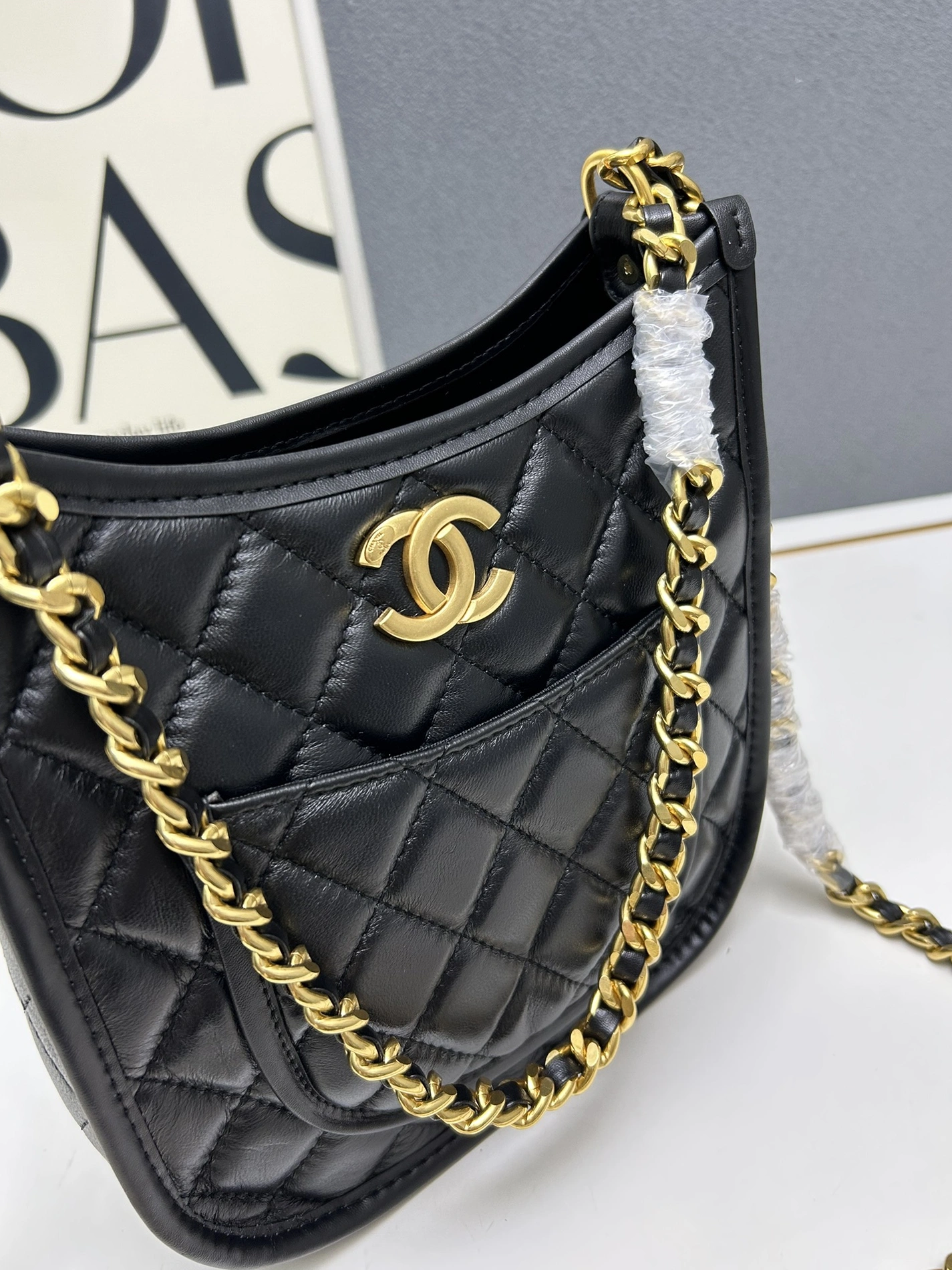 Sophisticated 7780 Chanel AAA Quality Messenger Bags For Women - Image 4