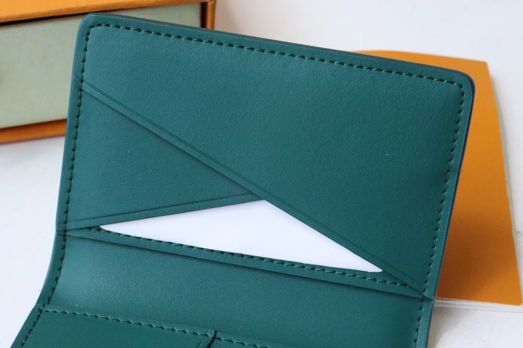 Sophisticated 9307 Louis Vuitton AAA Quality Card Case For Women - Image 6