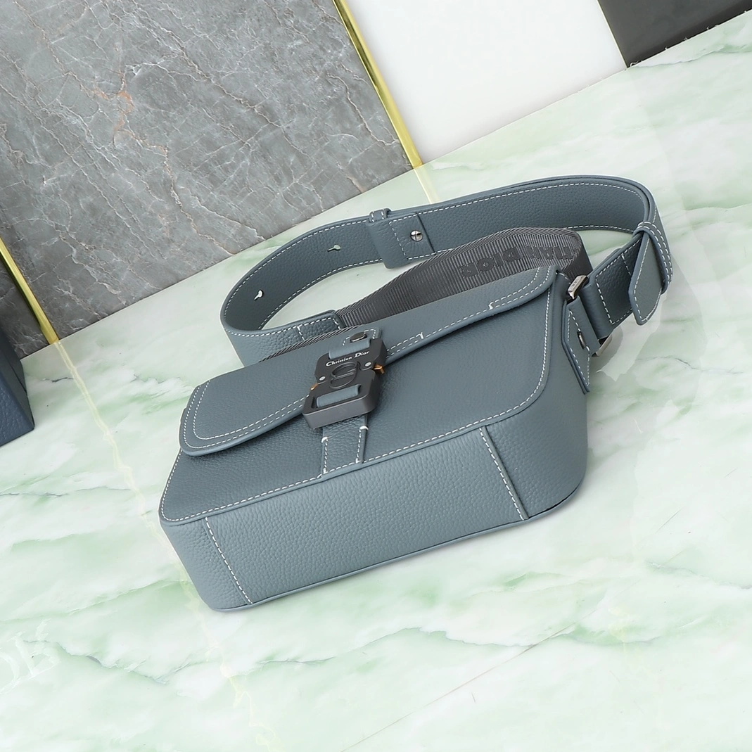 Sophisticated 9422 Christian Dior AAA Man Messenger Bags - Image 4