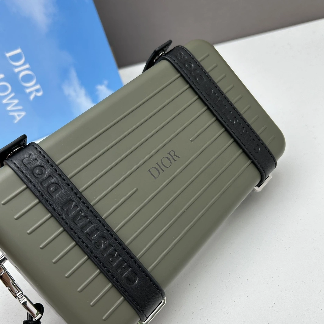 SportInspired 1892 Christian Dior AAA Quality Messenger Bags For Women - Image 5