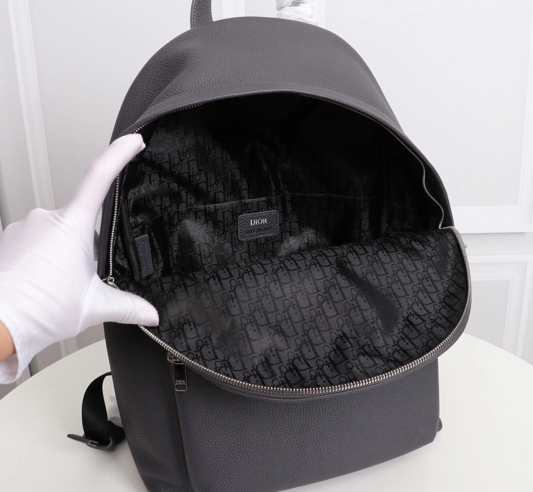 SportInspired 2648 Christian Dior AAA Man Backpacks - Image 6