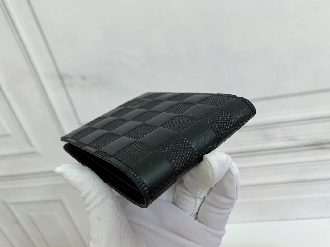 SportInspired 2753 Louis Vuitton LV Wallets For Unisex - Image 3