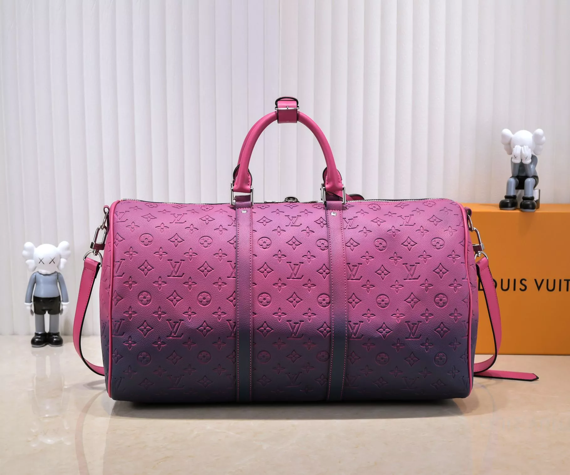 SportInspired 5285 Louis Vuitton Travel Bags - Image 8