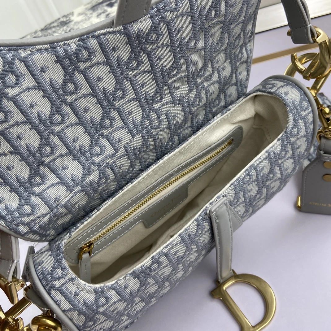 SportInspired 7042 Christian Dior AAA Quality Messenger Bags For Women - Image 7