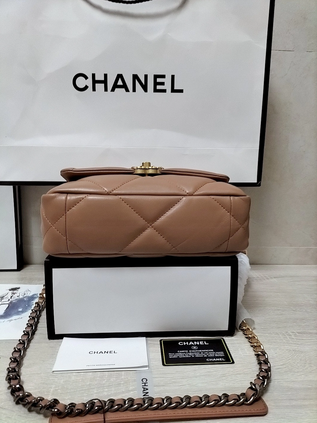 StreetReady 2308 Chanel AAA Quality Messenger Bags For Women - Image 3
