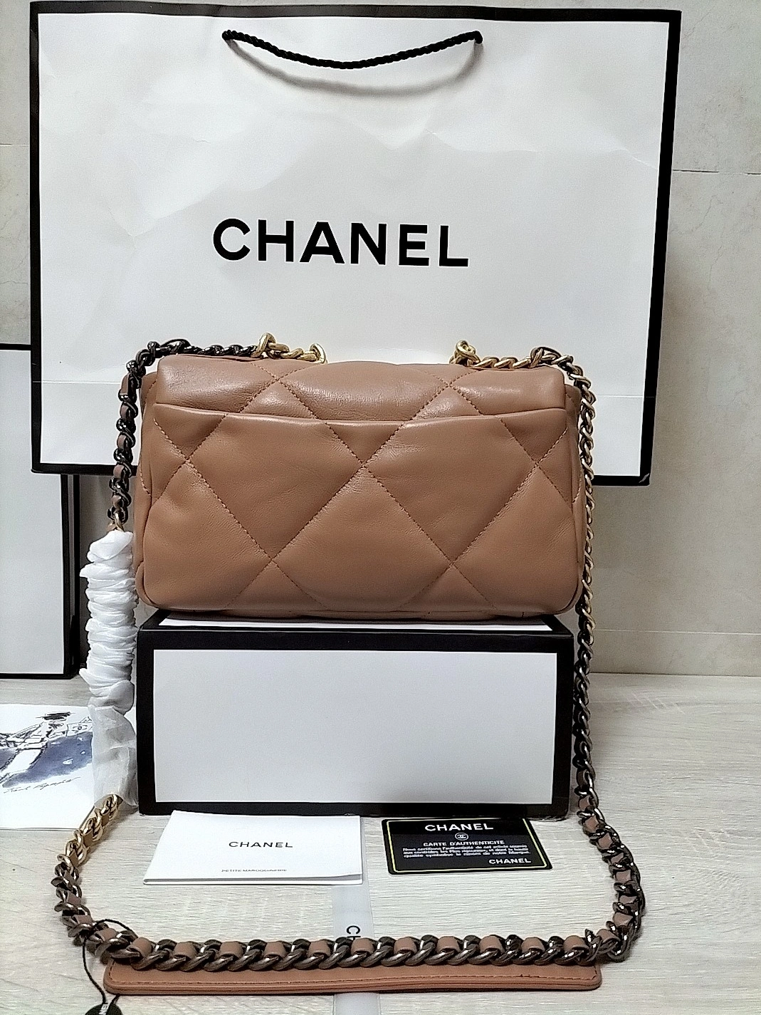 StreetReady 2308 Chanel AAA Quality Messenger Bags For Women - Image 4