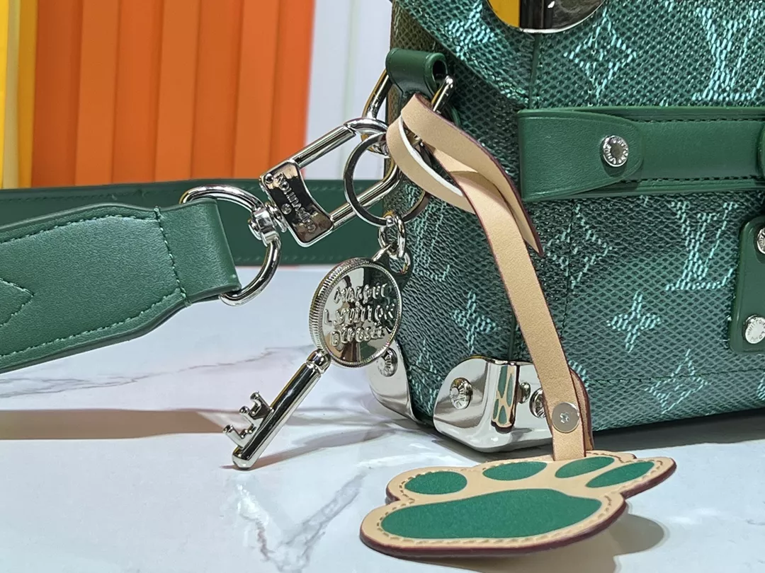 StreetReady 8832 Louis Vuitton AAA Quality Messenger Bags For Women - Image 5