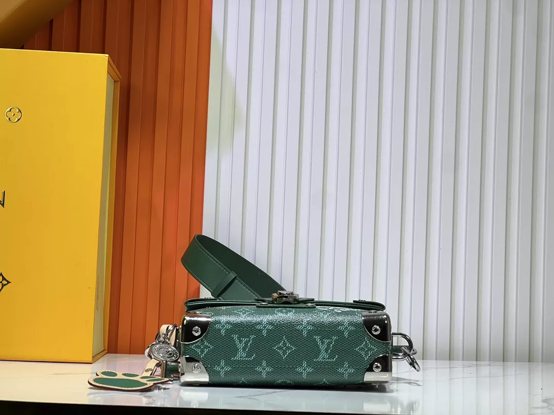 StreetReady 8832 Louis Vuitton AAA Quality Messenger Bags For Women - Image 7