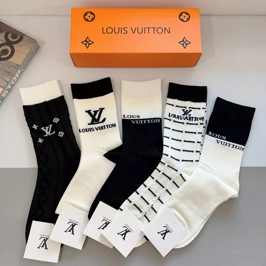 StreetReady 9725 Louis Vuitton LV Socks - Image 3