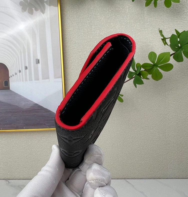 Stylish 3902 Louis Vuitton AAA Quality Wallets For Women - Image 3