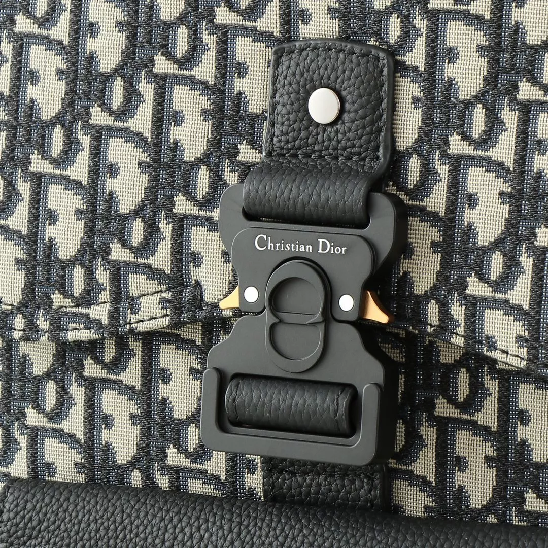 Stylish 8446 Christian Dior AAA Man Backpacks - Image 5