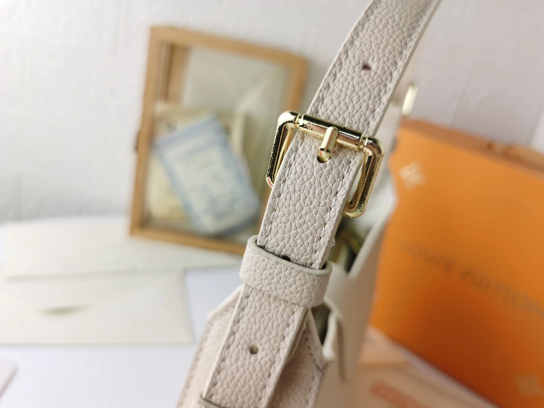 Trendsetting 5184 Louis Vuitton AAA Quality Shoulder Bags For Women - Image 5