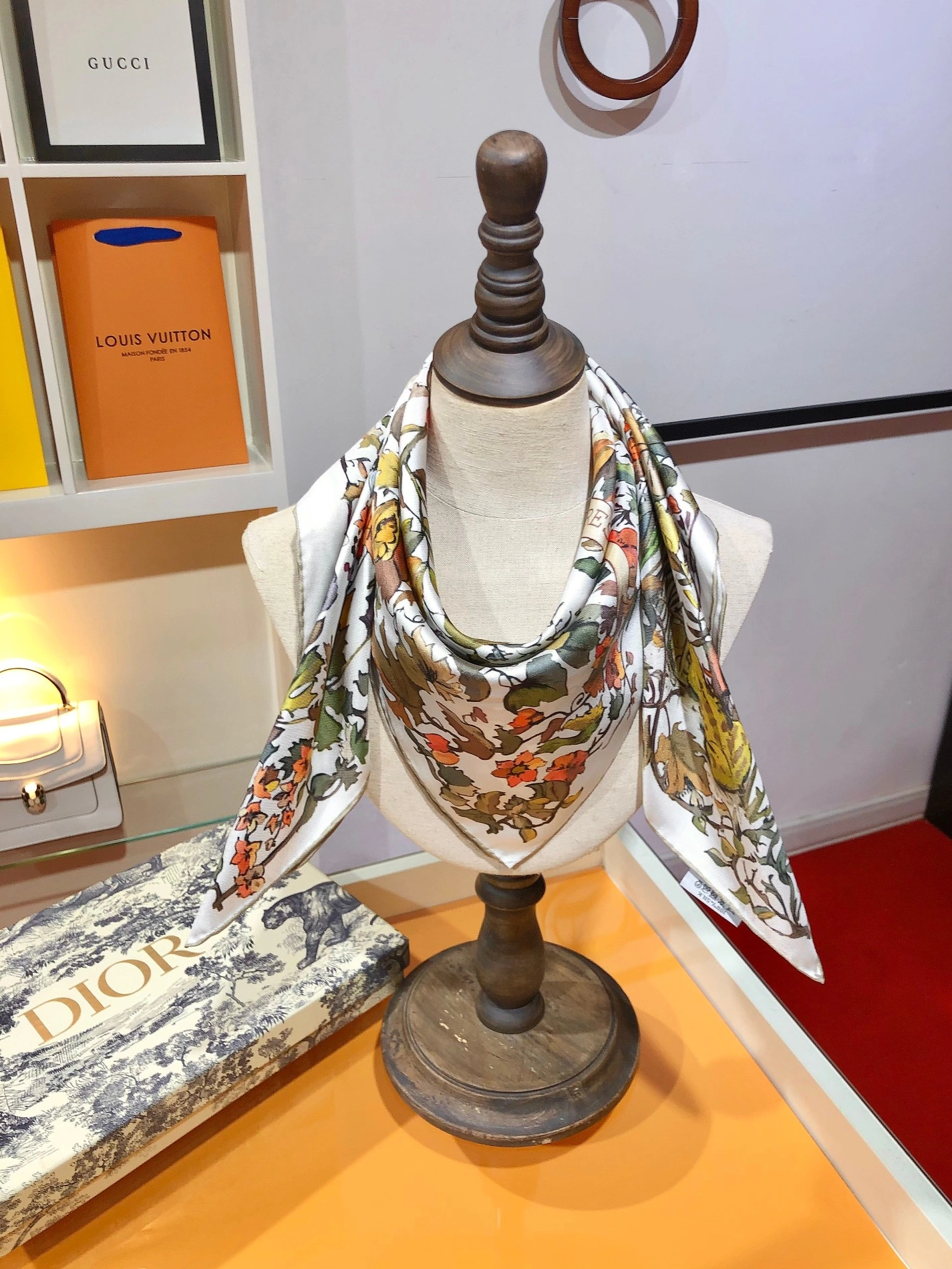 Trendy 4768 Christian Dior Silk Squares For Women - Image 6